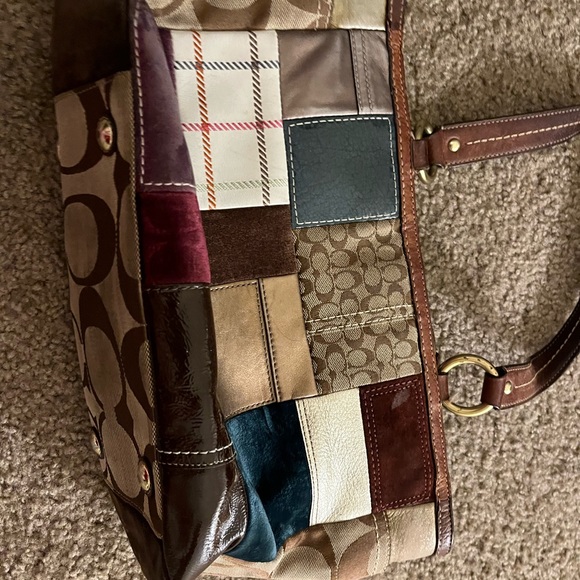Coach patchwork purse - Picture 4 of 4